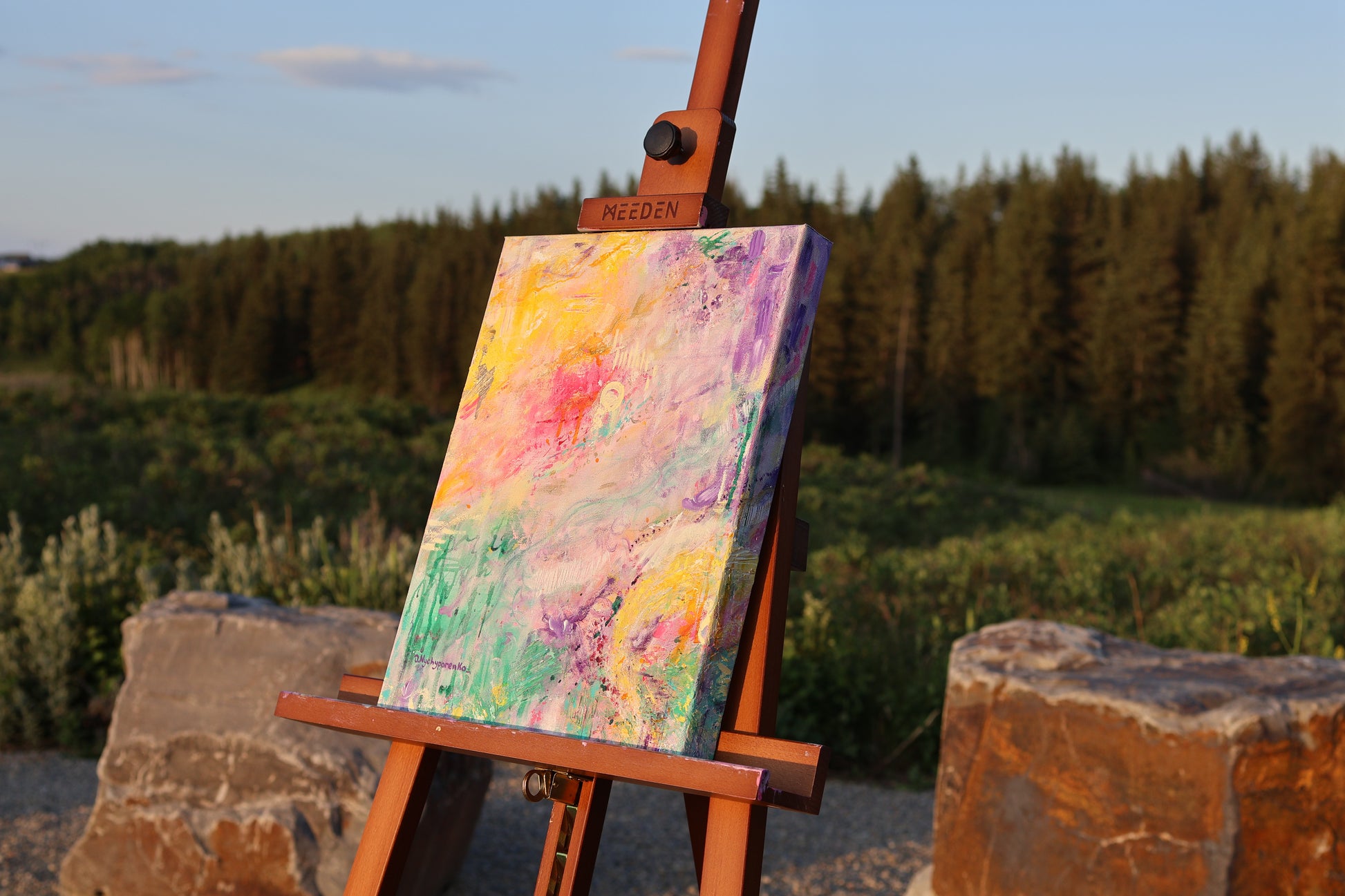 What Still Glows – Original abstract expressionist painting by artbyOliaN. Inner light, emotional resilience, and psychological art for healing spaces.
